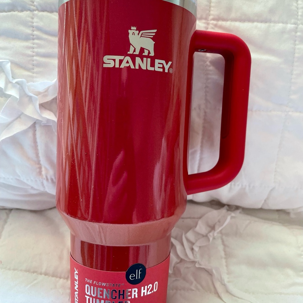 Stanley Red Delicious